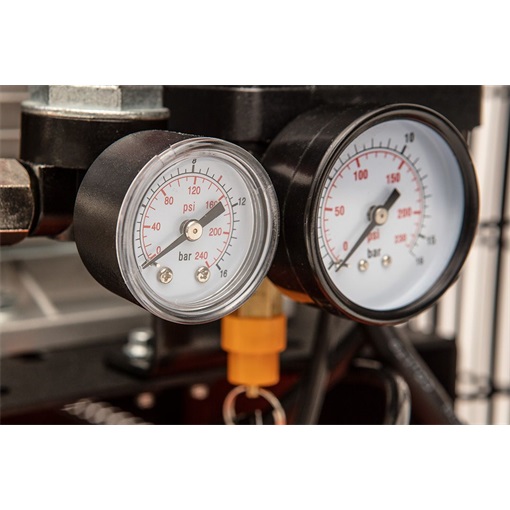 Neo 12K031 Olajos kompresszor szíjhajtással 150 L, 230V