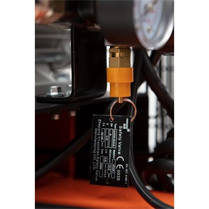 Neo 12K031 Olajos kompresszor szíjhajtással 150 L, 230V